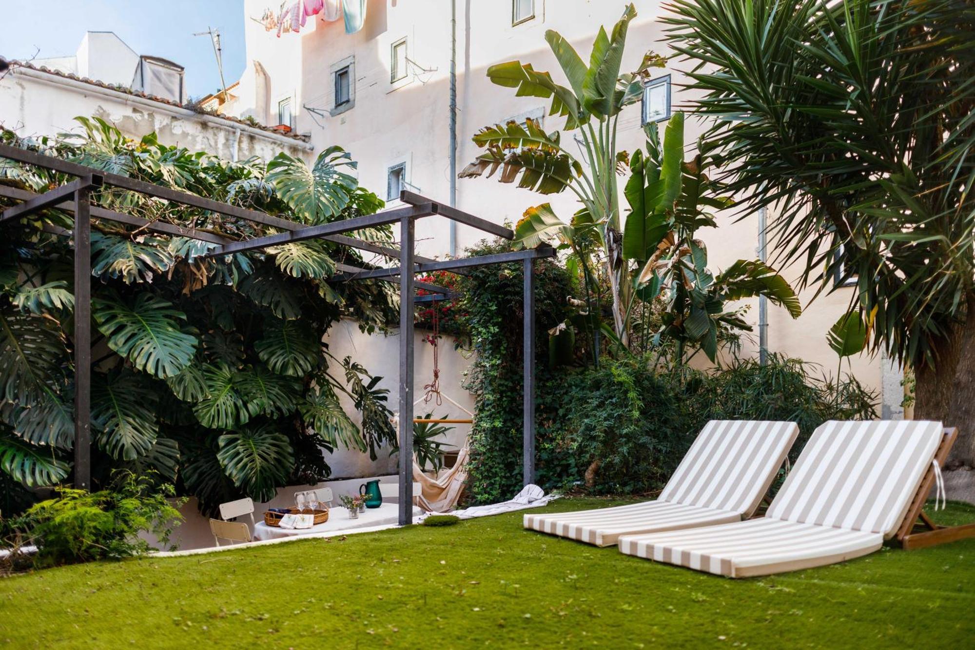 Apartamento Pool & Garden In The Heart Of *